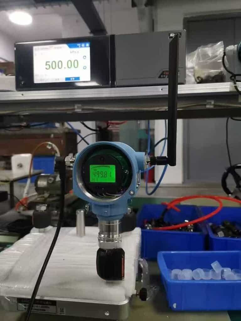 Details of the intelligent pressure transmitter.