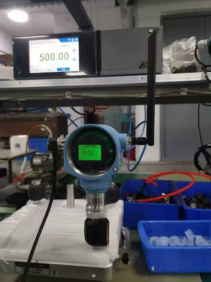 Details of the intelligent pressure transmitter.