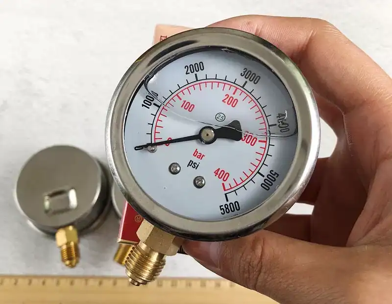 Oil Pressure Gauge