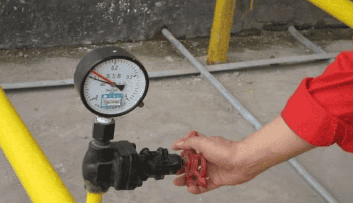 Oil Pressure Gauge
