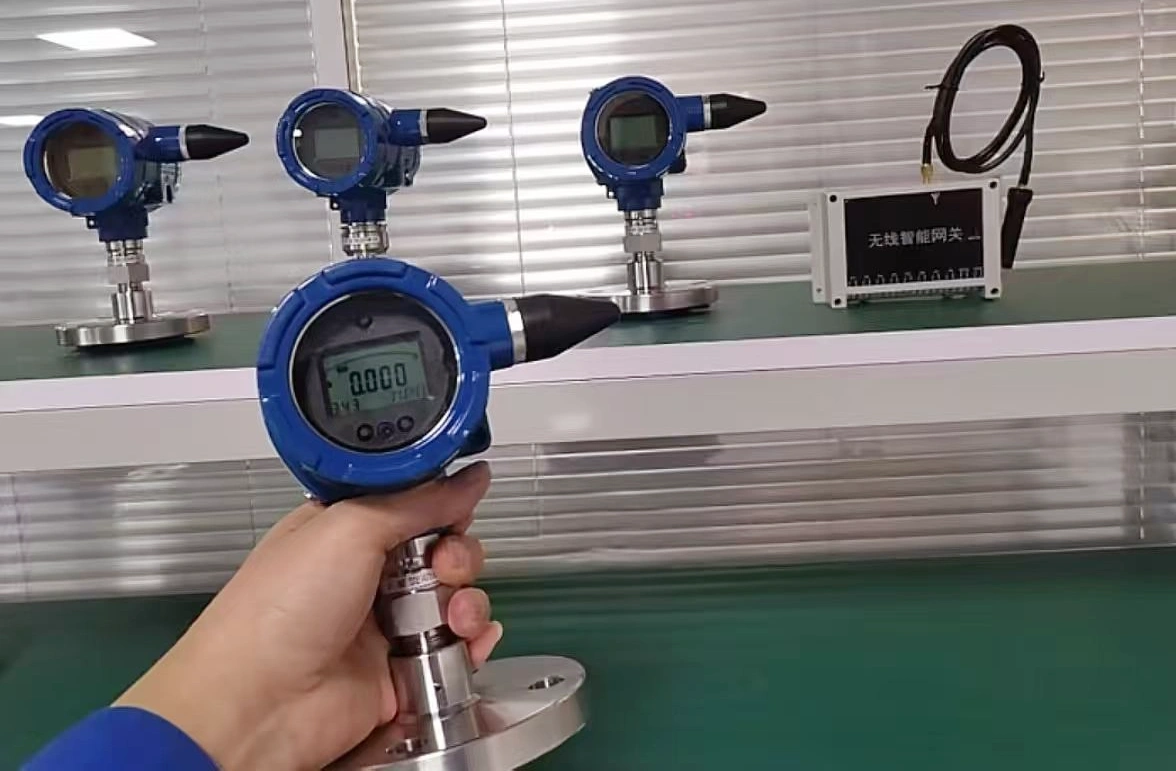 Wireless pressure transmitters — HM200 series for industrial IoT monitoring