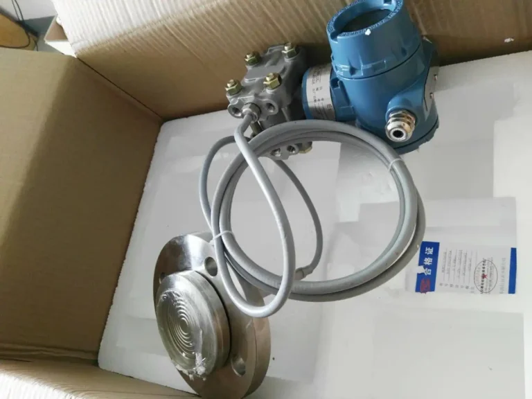 Diaphragm Seal Pressure Transmitter: When and How to Spec One